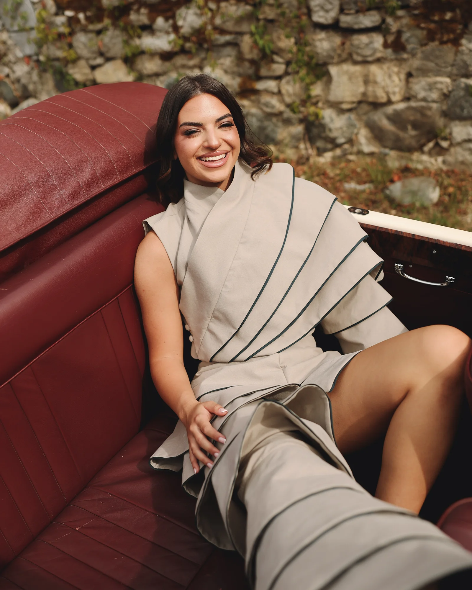 MISE COUTURE About